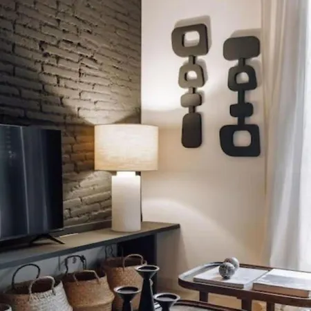 Asoa - One Bedroom In Gracia *